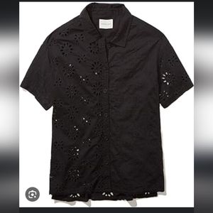 boyfriend vacay shirt, black cutout lace, fits XXS - XS